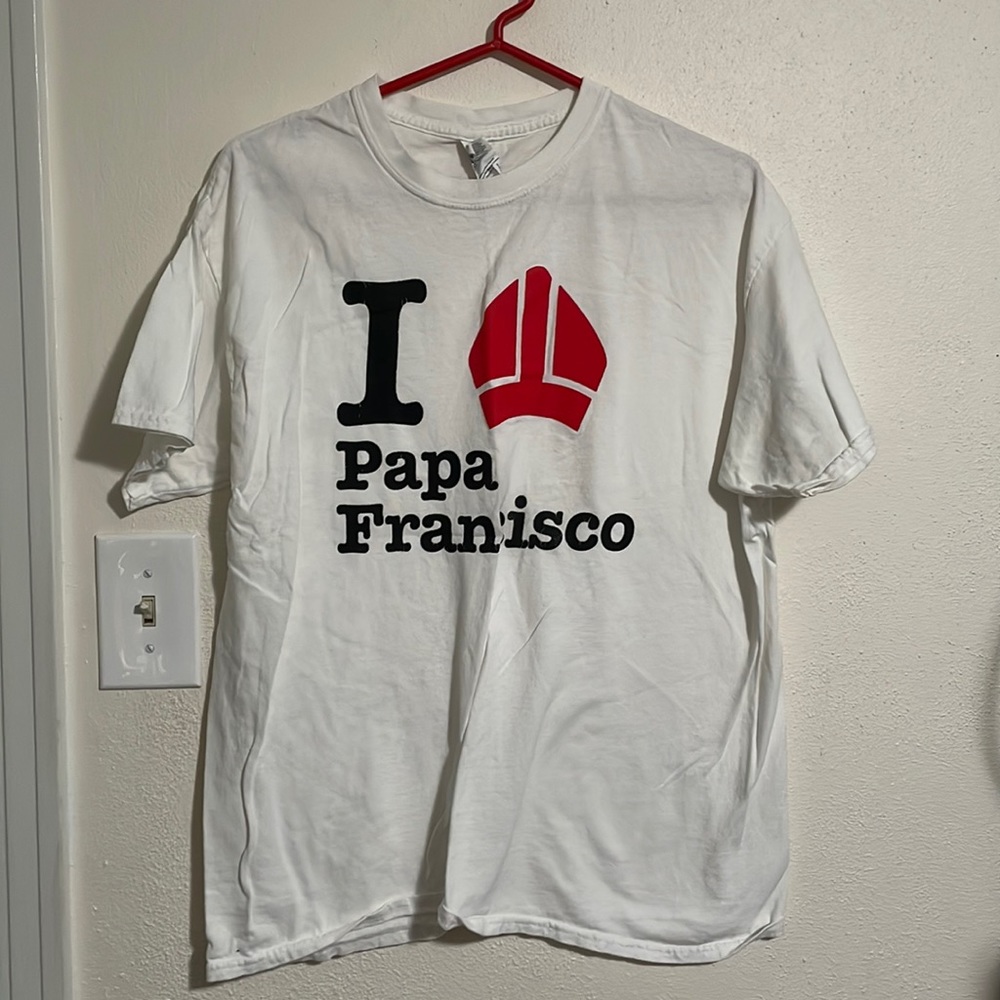 Pop Francis T-shirt large